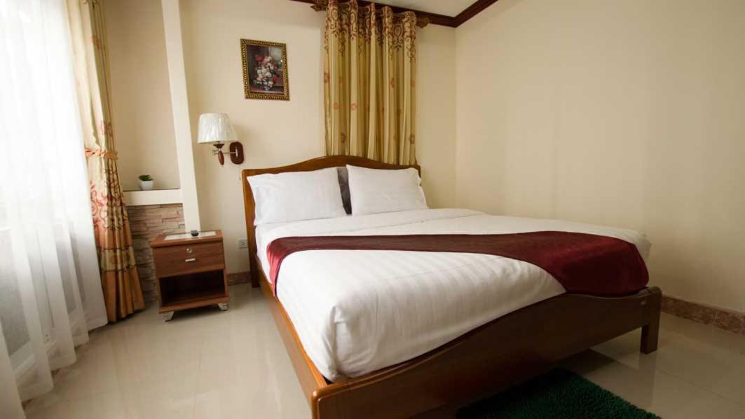 Bluebird Inn Pattaya Exterior photo